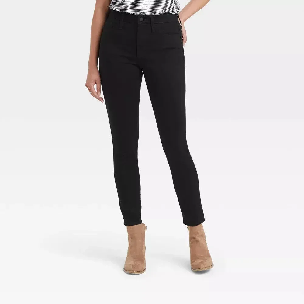 Women's High-Rise Skinny Jeans - Universal Thread Black 6 Short - Picture 1 of 6